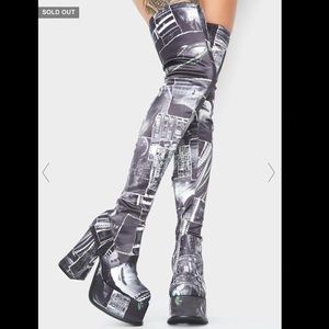 DOLLSKILL Interstellar thigh high boots